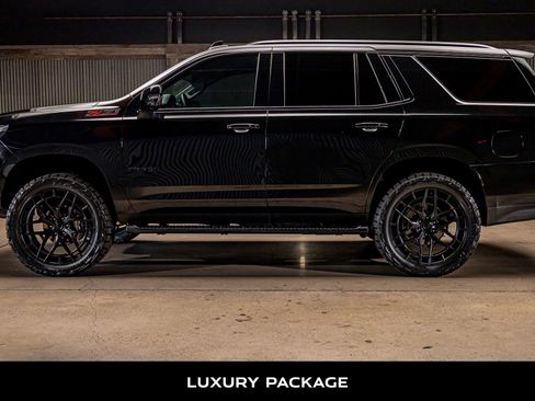 Used 2024 Chevrolet Tahoe Z71 w/ Off-Road Capability Package image 6