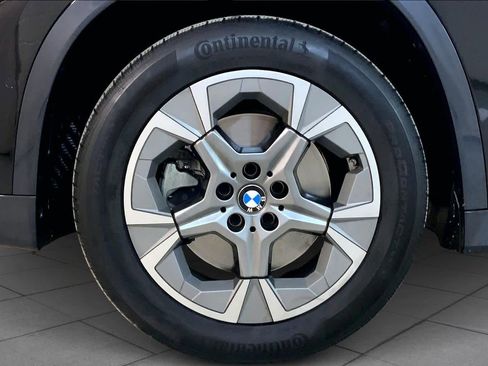 Certified 2024 BMW X1 xDrive28i w/ Convenience Package image 11