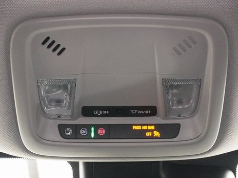 Used 2025 Chevrolet Malibu RS w/ LPO, Floor Liner Package image 16