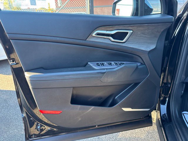 Used 2025 Kia Sportage X-Line w/ Premium Package AWD/4WD image 31