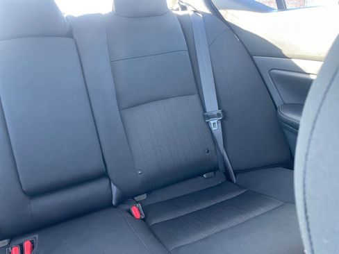 Used 2025 Nissan Altima 2.5 SV FWD image 37
