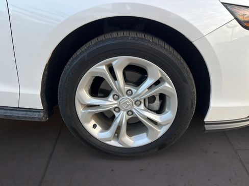 Used 2023 Honda Accord LX image 14