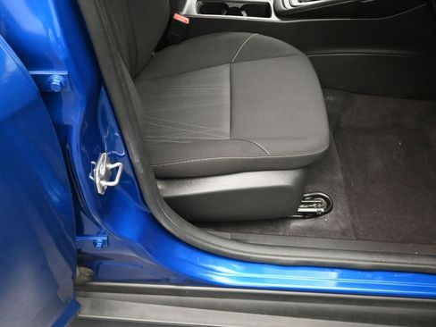 Used 2018 Ford Focus SE image 29