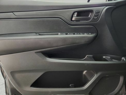 Used 2023 Honda Odyssey EX-L image 26
