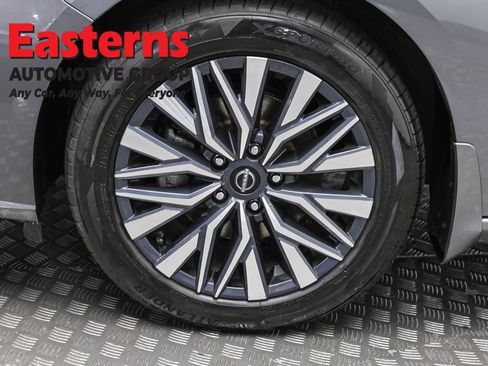 Used 2023 Nissan Altima 2.5 SV AWD/4WD image 32