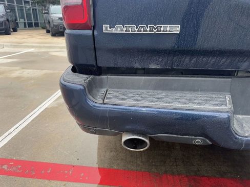 Used 2020 RAM 1500 Laramie w/ Sport Appearance Package AWD/4WD image 18
