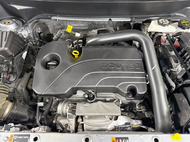 Used 2024 Chevrolet Equinox RS FWD image 31