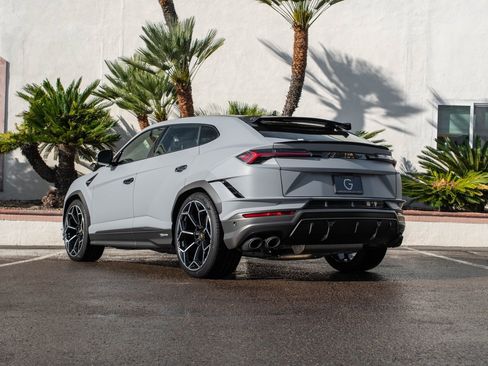 Used 2024 Lamborghini Urus Performante image 51