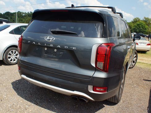 Used 2022 Hyundai Palisade Limited FWD image 5