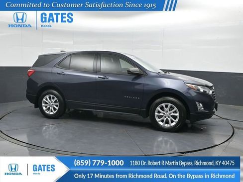 Used 2019 Chevrolet Equinox LS w/ LS Convenience Package AWD/4WD image 1