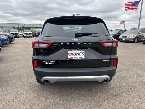 New 2026 Ford Escape Active image 12