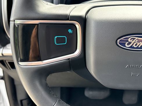 Used 2025 Ford Expedition Max Active RWD image 18
