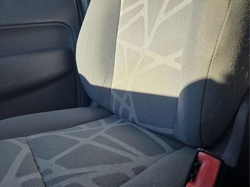 Used 2011 Ford Transit Connect XLT image 25