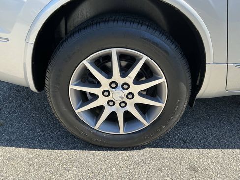 Used 2013 Buick Enclave Leather w/ LPO, Cargo Convenience Pkg FWD image 13