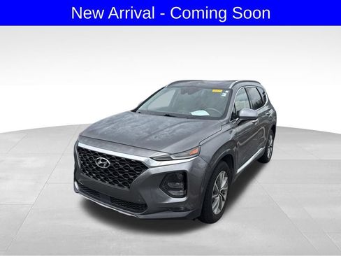 Used 2019 Hyundai Santa Fe SEL FWD image 2