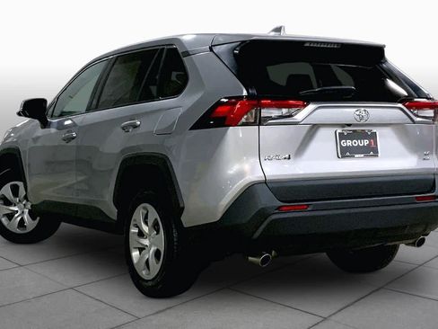 Used 2023 Toyota RAV4 LE AWD/4WD image 12