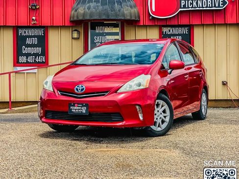 Used 2012 Toyota Prius V Three FWD image 2
