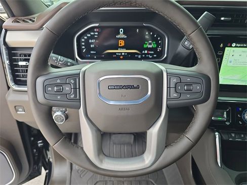 Certified 2026 GMC Sierra 3500 Denali w/ Denali Reserve Package image 27