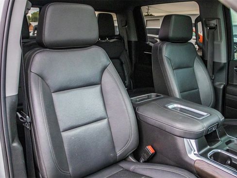 Used 2022 GMC Sierra 1500 SLT image 9