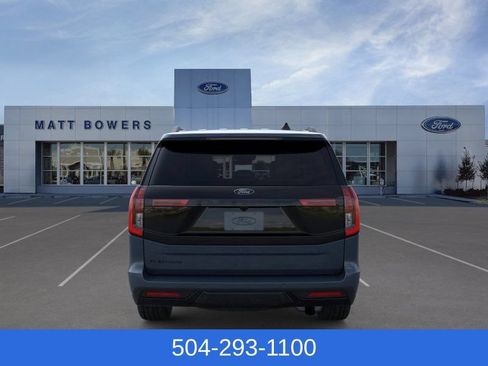 New 2026 Ford Expedition Platinum w/ Stealth Appearance Package AWD/4WD image 7