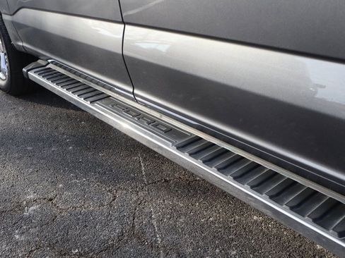 Used 2023 Ford F150 Lariat w/ Trailer Tow Package image 14