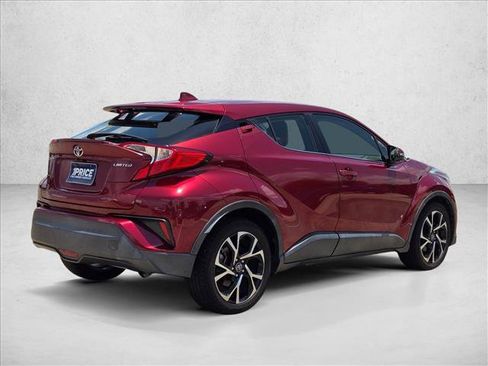 Used 2019 Toyota C-HR Limited FWD image 5