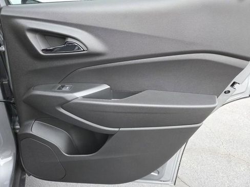 New 2026 Chevrolet Trax LT image 24