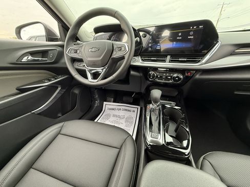 New 2026 Chevrolet Trax ACTIV image 3