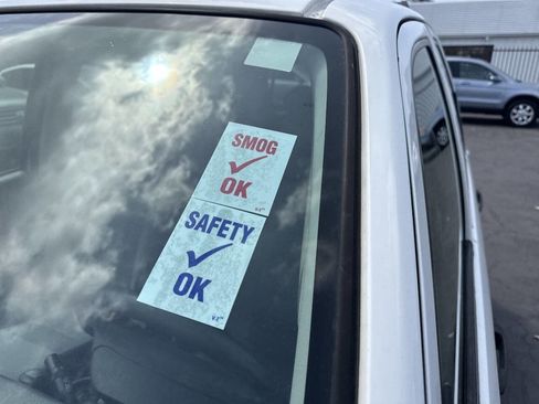 Used 2005 Ford Escape 2WD Hybrid image 10