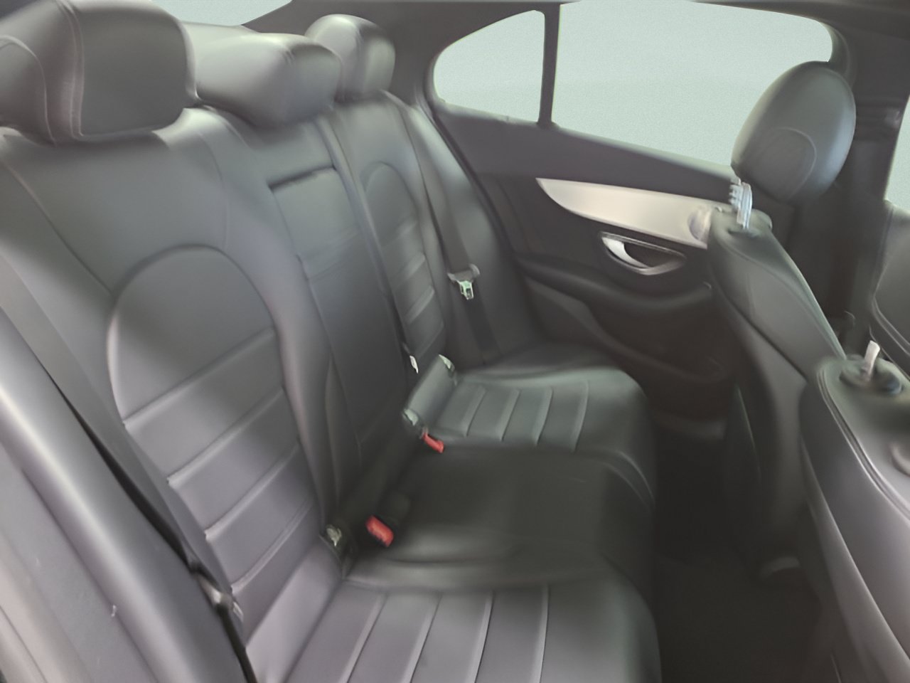Used 2015 Mercedes-Benz C 300 4MATIC Sedan image 15