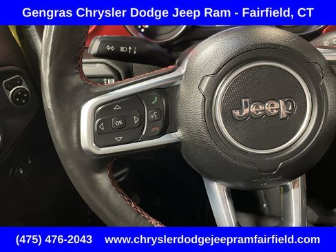 Used 2023 Jeep Wrangler Unlimited Rubicon w/ Cold Weather Group AWD/4WD image 28