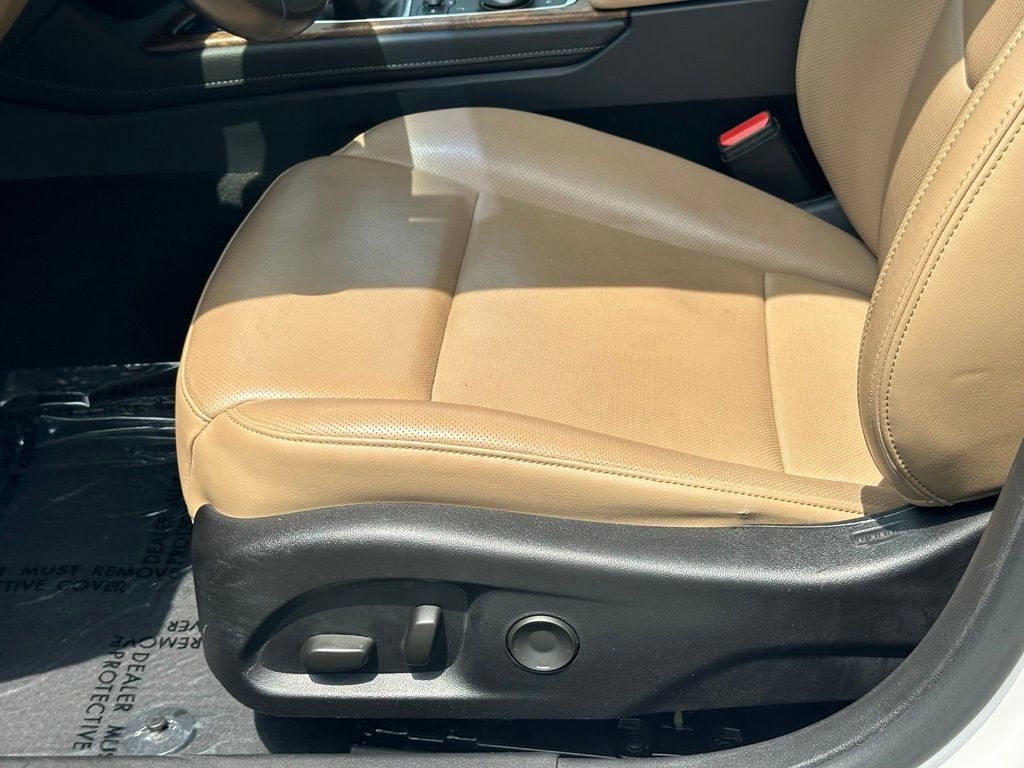 Used 2020 Cadillac CT5 Premium Luxury RWD image 12