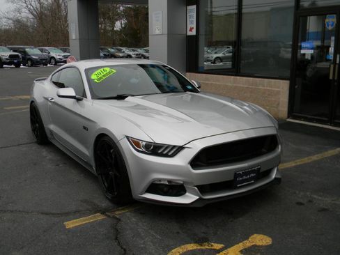 Used 2016 Ford Mustang GT Premium w/ Equipment Group 401A image 2