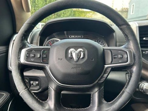 Used 2019 RAM 1500 Laramie AWD/4WD image 25