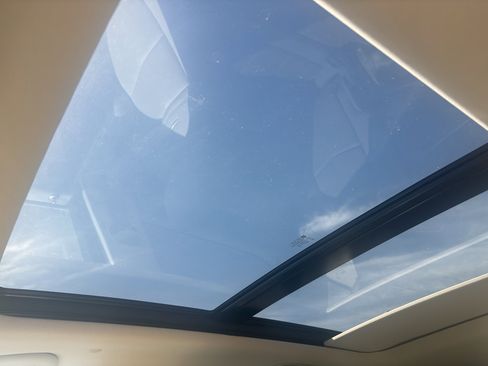 Used 2021 Cadillac XT5 Premium Luxury image 13