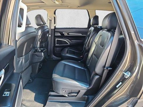 Used 2020 Kia Telluride S image 20