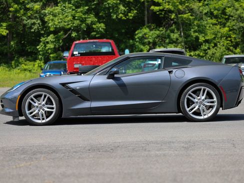 Used 2014 Chevrolet Corvette Stingray Coupe w/ 2LT Preferred Equipment Group RWD image 2