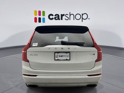 Used 2020 Volvo XC90 T5 Momentum image 10