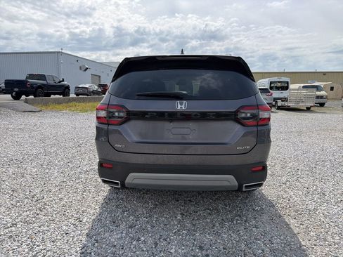 Used 2025 Honda Pilot Elite image 4