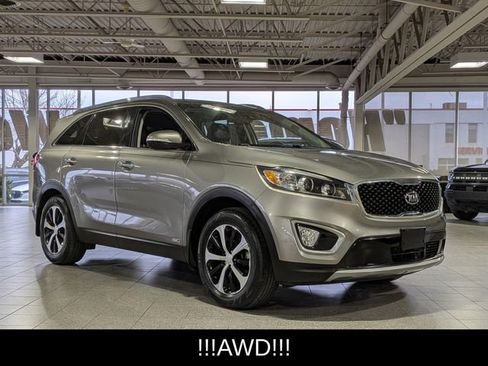 Used 2018 Kia Sorento EX w/ EX Advanced Touring Package image 2