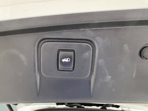 Used 2020 Nissan Murano Platinum AWD/4WD image 9