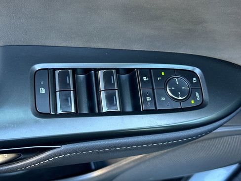 Used 2023 Lexus RZ 450e Premium w/ Technology Package image 11