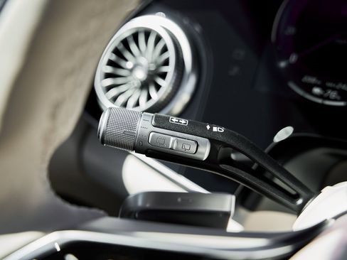 Used 2025 Mercedes-Benz Maybach EQS 680 Maybach EQS 680 image 71