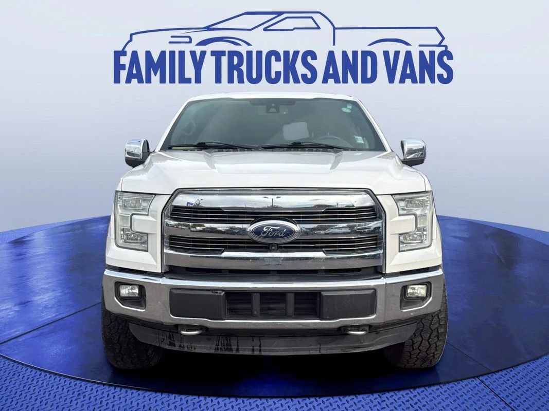 Used 2015 Ford F150 King Ranch w/ Equipment Group 601A Luxury AWD/4WD image 8