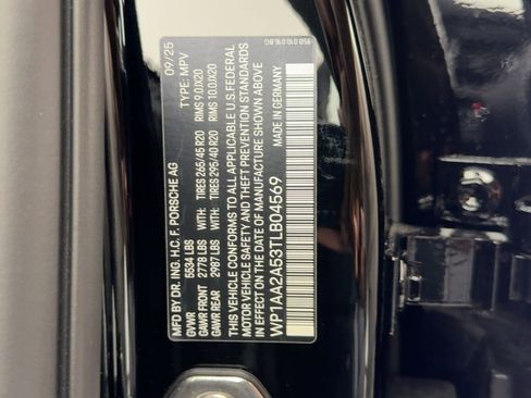 Used 2026 Porsche Macan image 20