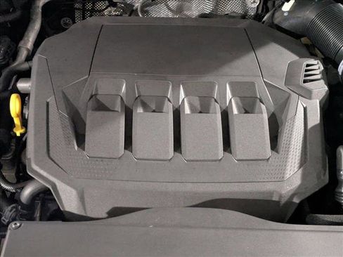 Certified 2025 Audi Q3 2.0T Premium image 22