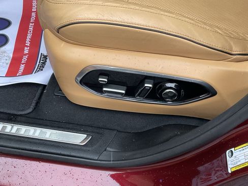 Used 2024 Jeep Grand Cherokee L Summit image 28