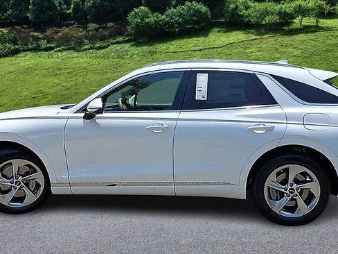 New 2026 Genesis GV70 2.5T Advanced AWD/4WD image 5