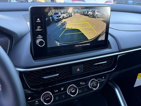 Certified 2026 Acura ADX AWD image 24