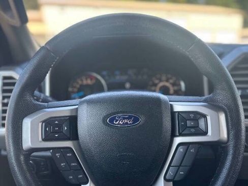Used 2015 Ford F150 Lariat AWD/4WD image 16